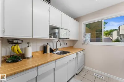 Interior photo 2 of 359 NORTHGATE TC NW