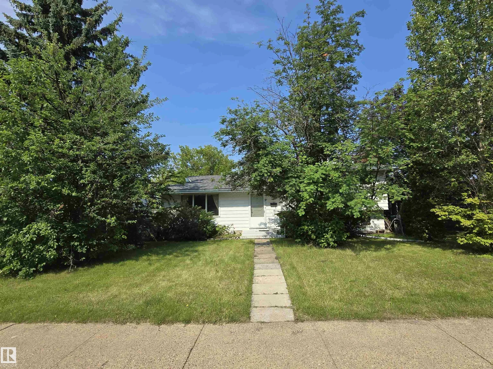 5012 143 ST NW, Edmonton - 1 bedroom Detached Single Family for sale