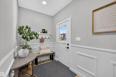 Interior photo 1 of 1573 Esaiw PL NW