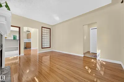 Interior photo 2 of 11212 66 ST NW