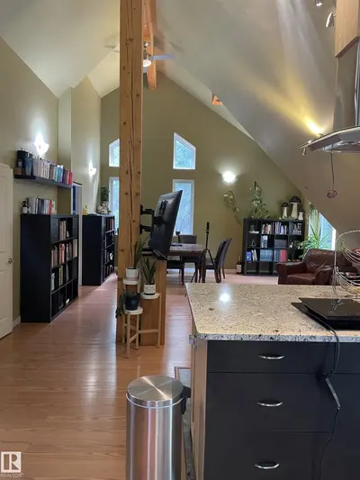 Interior photo 4 of #66 183049 HWY 663