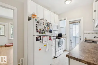 Interior photo 2 of 11229 99 AV NW