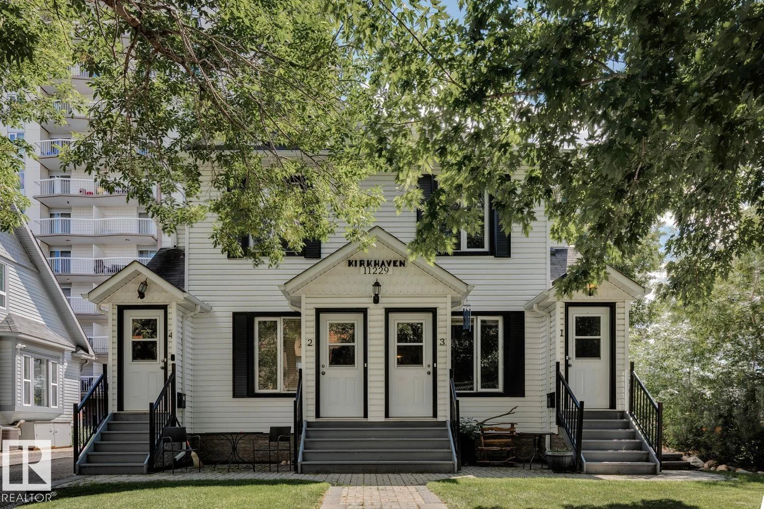 11229 99 AV NW, Edmonton - 1 bedroom Quadruplex for sale