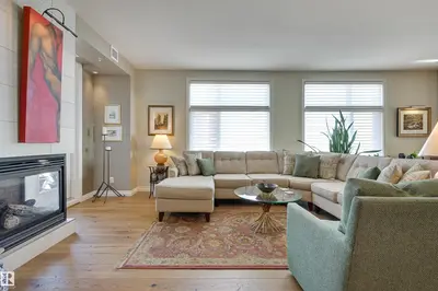 Interior photo 1 of #1003 9020 JASPER AV NW