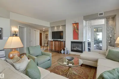 Interior photo 2 of #1003 9020 JASPER AV NW