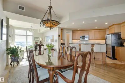 Interior photo 3 of #1003 9020 JASPER AV NW