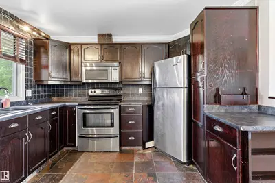 Interior photo 3 of 8936 154 ST NW