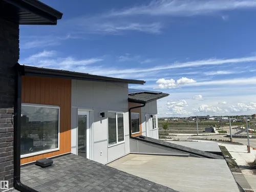 2750 BLATCHFORD RD NW, Edmonton - $565,500