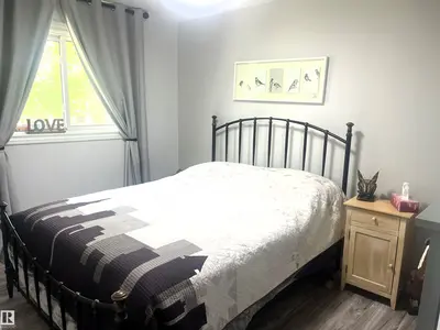Interior photo 1 of 4812 47 St