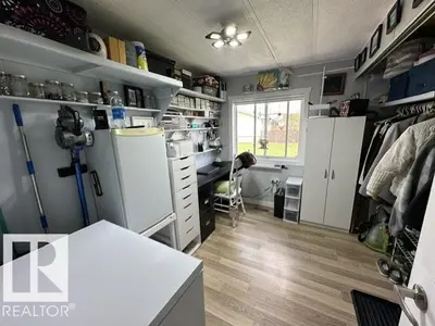 Interior photo 4 of 5013 53 AV