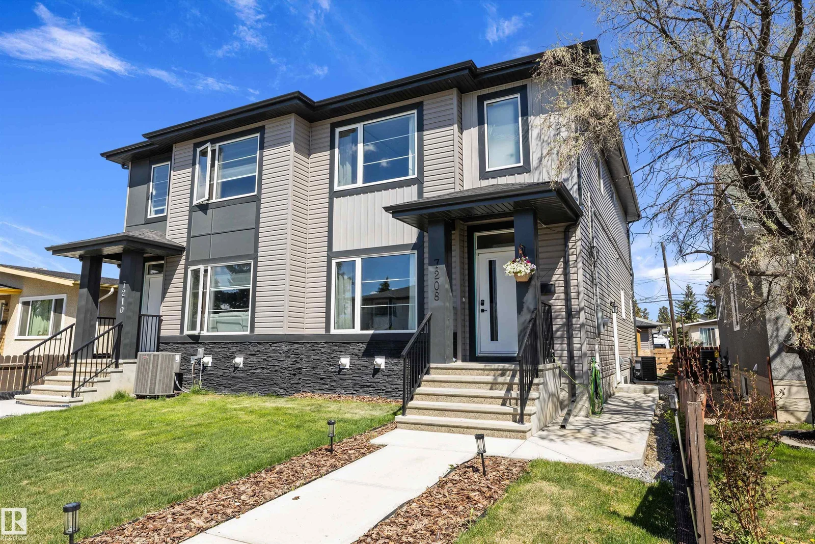 7208 78 AV NW, Edmonton - 5 bedroom Duplex for sale
