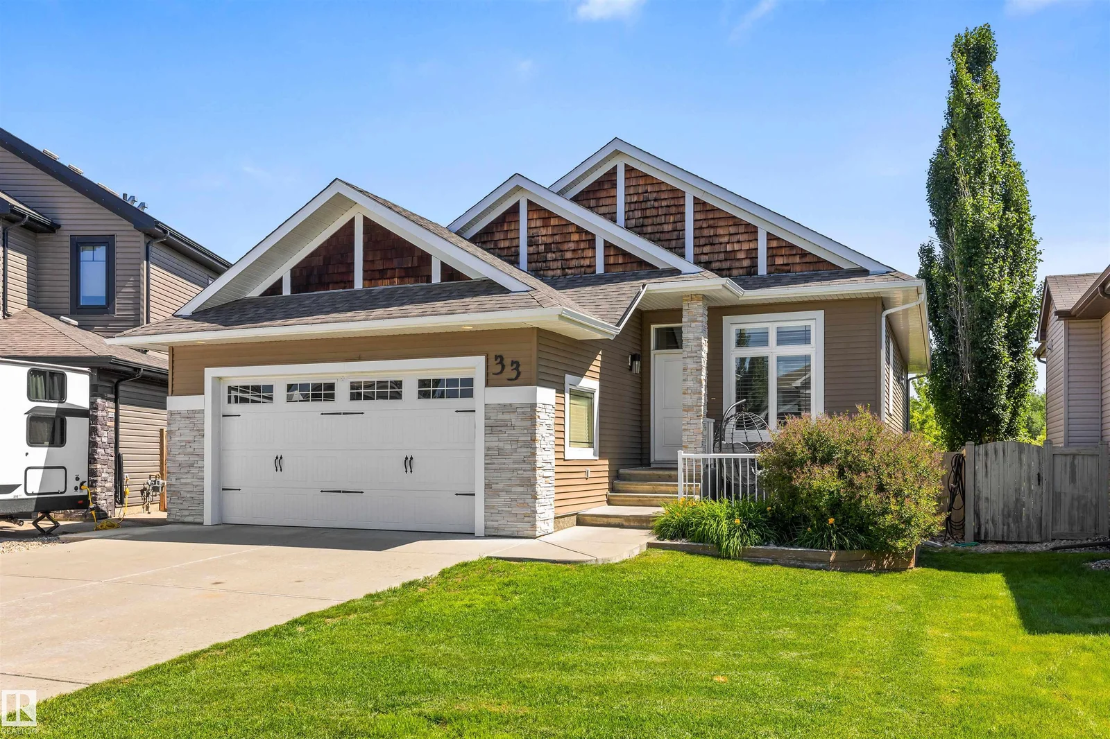 33 ELLINGTON CR, St. Albert - 4 bedroom Detached Single Family for sale