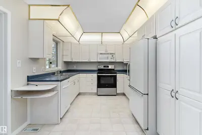 Interior photo 2 of 933 YOUVILLE DR W NW