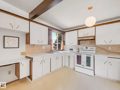 Interior photo 4 of 15011 72A ST NW