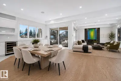 Interior photo 2 of 14643 92A AV NW