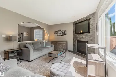 Interior photo 3 of 88 NEWCASTLE CR
