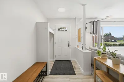 Interior photo 1 of 10622 51 AV NW