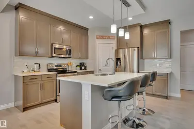 Interior photo 2 of 137 AWENTIA ST