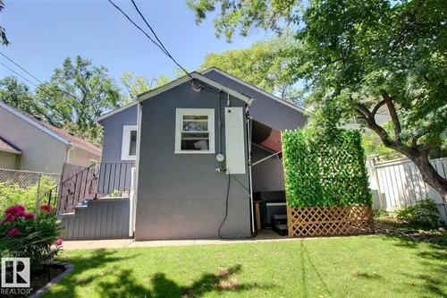 11445 68 ST NW, Edmonton - $299,900