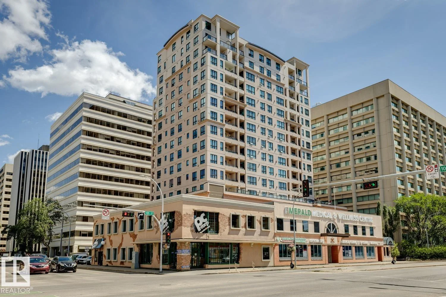 #806 9939 109 ST NW, Edmonton - 2 bedroom Apartment for sale