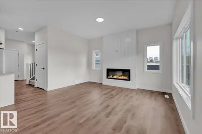 Interior photo 3 of 1920 WESTERRA LN