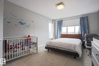 Interior photo 4 of 1304 AINSLIE WD SW