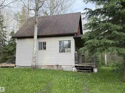 Interior photo 1 of 4520 TWP ROAD 490A