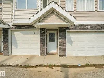 Interior photo 1 of #5 13215 153 AV NW