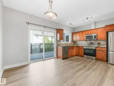 Interior photo 2 of #5 13215 153 AV NW