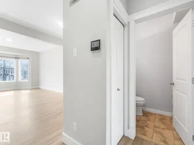 Interior photo 4 of #5 13215 153 AV NW