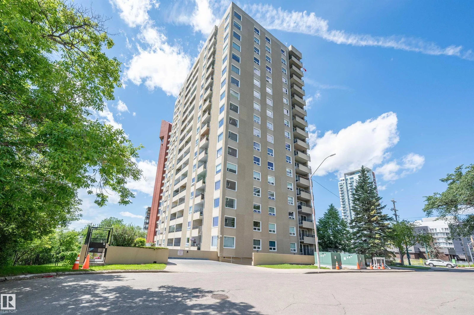 #204 12303 JASPER AV NW, Edmonton - 1 bedroom Apartment for sale
