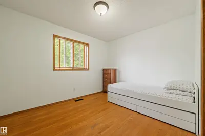 Interior photo 2 of 17219 113 ST NW