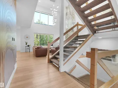 Interior photo 4 of 320 38 ST SW
