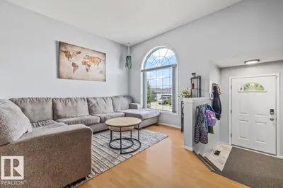 Interior photo 1 of 9916 93 ST