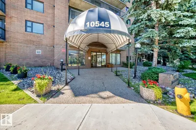 Interior photo 1 of #806 10545 SASKATCHEWAN DR NW