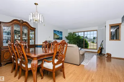 Interior photo 4 of 4444 30 ST NW