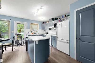Interior photo 2 of #28 290 SPRUCE RIDGE RD