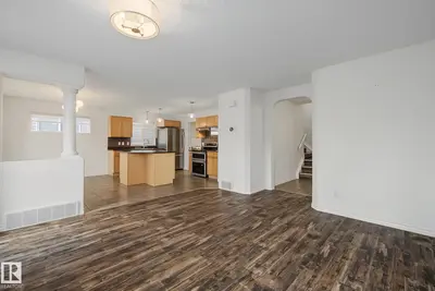 Interior photo 2 of 616 61 ST SW
