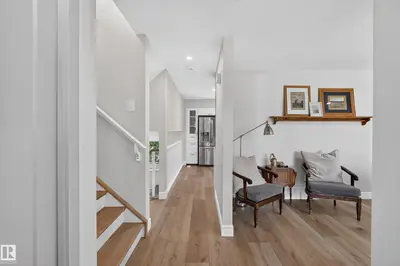 Interior photo 1 of 224 GAINSBORO CT