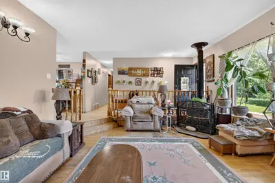 Interior photo 3 of 63432 Rge Rd 445A