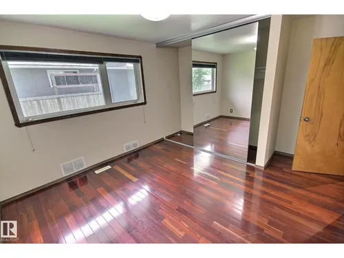 9457 79 ST NW, Edmonton - $509,900