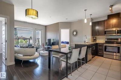 Interior photo 2 of #305 5151 Windermere BV NW