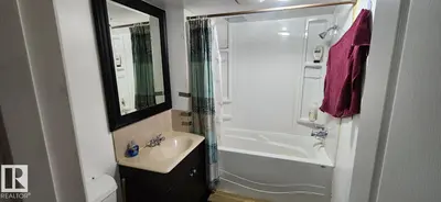 Interior photo 4 of 14411 31 ST NW