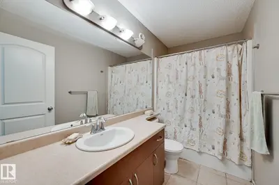 Interior photo 3 of 19 ASHTON GA