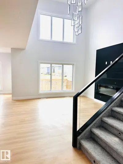 Interior photo 3 of 