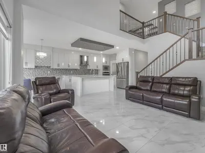 Interior photo 3 of 2412 14 AV NW