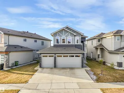 Interior photo 1 of 2412 14 AV NW
