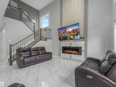 Interior photo 2 of 2412 14 AV NW