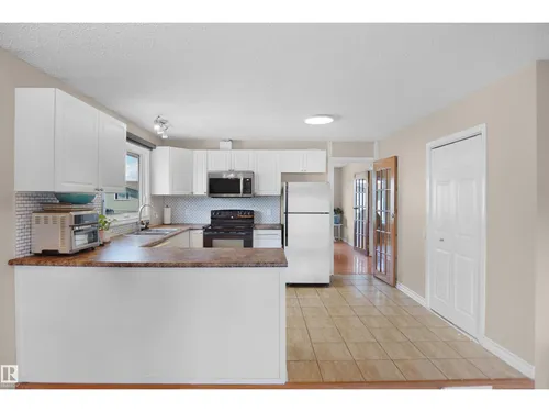 13524 26 ST NW, Edmonton - $449,000