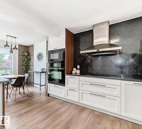 #18 9520 174 ST NW, Edmonton - $324,950